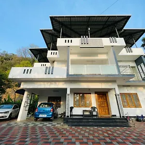 Nandana's Residency Homestay