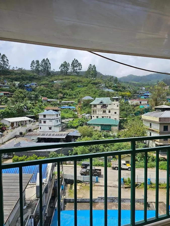 Cicily Holidays Inn Munnar Homestay