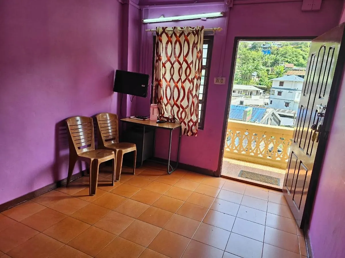 Homestay Cicily Holidays Inn Munnar