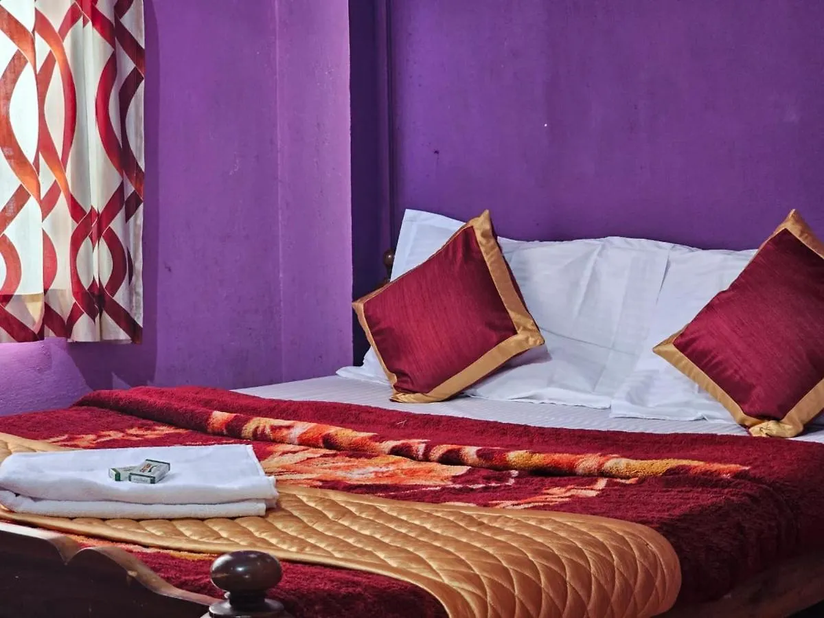 Homestay Cicily Holidays Inn Munnar