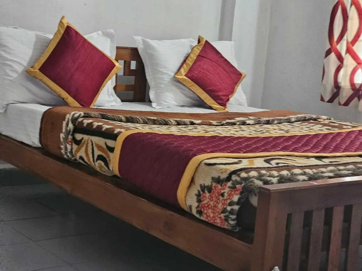 Cicily Holidays Inn Munnar