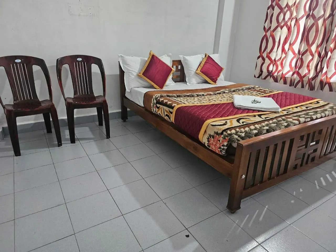 Cicily Holidays Inn Munnar 0*,